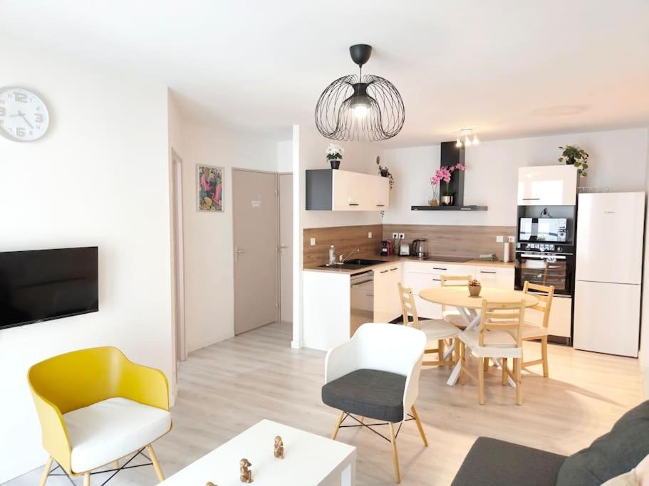 Le Cocon Manceau Apartment Льо Ман Екстериор снимка
